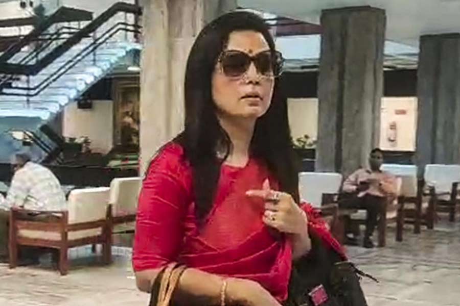 Timeline on Mahua Moitra's 'Cash For Query' case controversy