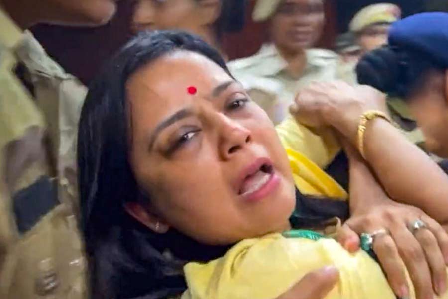 Timeline on Mahua Moitra's 'Cash For Query' case controversy