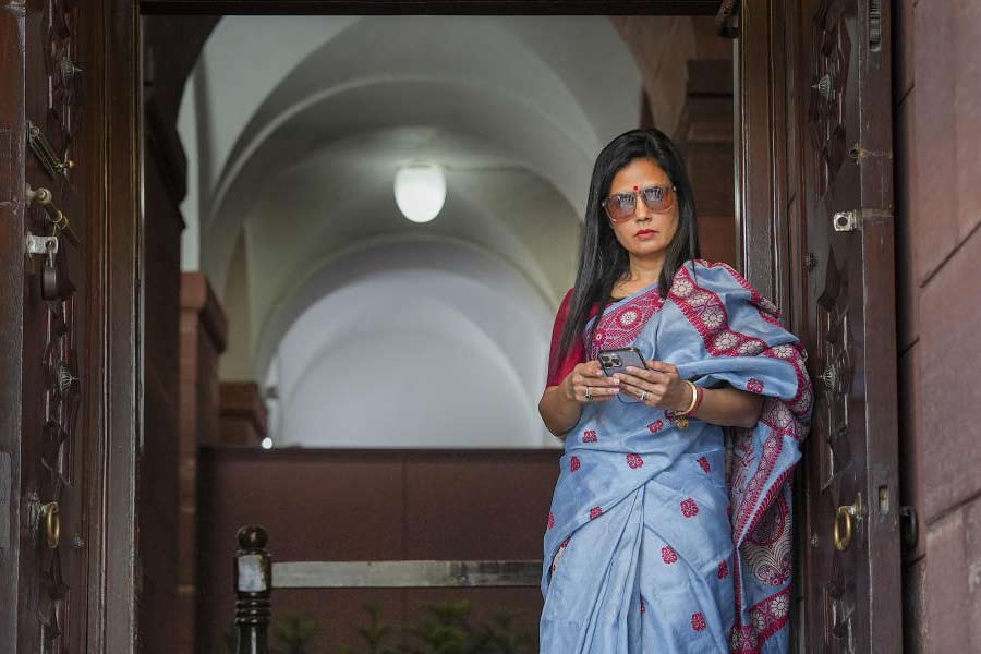 Timeline on Mahua Moitra's 'Cash For Query' case controversy