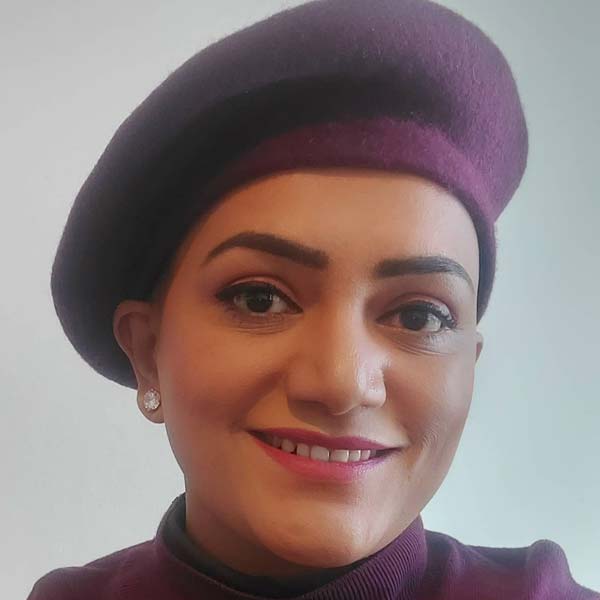  শীতল জানাচ্ছেন, ইসরোর সঙ্গে এ ব্যাপারে প্রাথমিক কথাবার্তাও এগোচ্ছে। পদ্ম সম্মানে সম্মানিত শীতল বলছেন, ‘‘কত পুরুষ স্পেস ডাইভিংয়ের চেষ্টা করছেন। এমন কি একজন ভারতীয় পুরুষও এই চেষ্টা করছেন। তাহলে মহিলারা বাদ থাকবেন কেন? এ বার তো মহিলাদেরই পালা!’’ পাশাপাশি, শীতল জানিয়ে দেন, ২০২৫ সালের চ্যাম্পিয়নশিপে ভারতীয় দলকে নেতৃত্ব দেওয়াই তাঁর স্বপ্ন। নতুন স্বপ্ন।