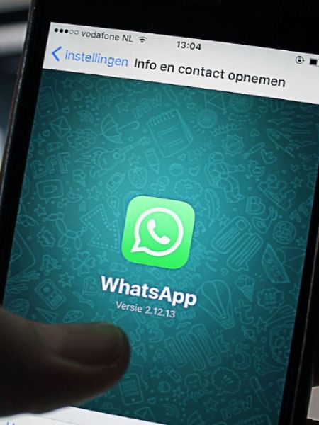 New feature of whatsApp you can share stories on Instagram also dgtl