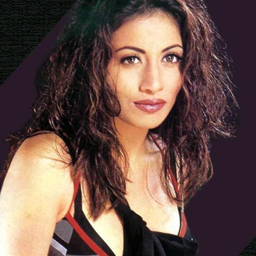 ২০০৩ সালে ‘ম্যায় মাধুরী দীক্ষিত বননা চাহতা হু’ নামে একটি হিন্দি ছবিতে অভিনয় করতে দেখা যায় অন্তরাকে। এই ছবিতে অভিনয়ের পর চর্চা শুরু হয় অভিনেত্রীকে ঘিরে। 