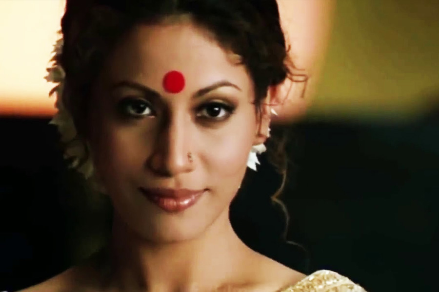 বলিপাড়া সূত্রে খবর, দীর্ঘ ১২ বছর বলিপাড়ার সঙ্গে যুক্ত ছিলেন অন্তরা। তবে সেই ১২ বছরে মাত্র ১২টি ছবিতেই নাকি তিনি অভিনয় করেছেন তিনি।