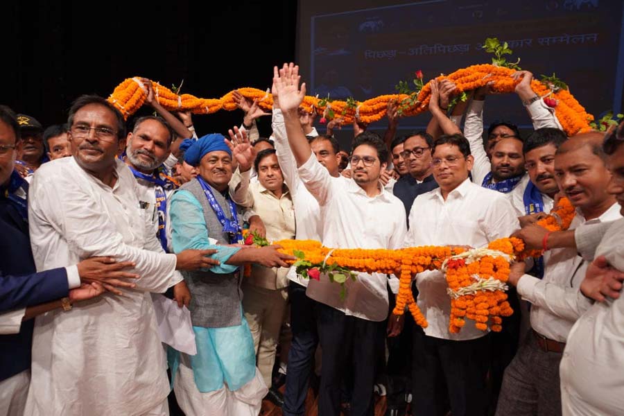 উত্তরপ্রদেশ ছাড়াও আরও বহু রাজ্যে ভোটে লড়ে মায়াবতীর দল। দেখা যায় ২০২২ সালের বিধানসভা নির্বাচনের আগে আবার দলের মধ্যে আকাশের উত্তরণ হয়েছে। ওই বছরেই হিমাচল প্রদেশের বিধানসভা ভোটে তারকা প্রচারকারী হিসাবে দ্বিতীয় স্থানে নাম উঠে আসে আকাশের।