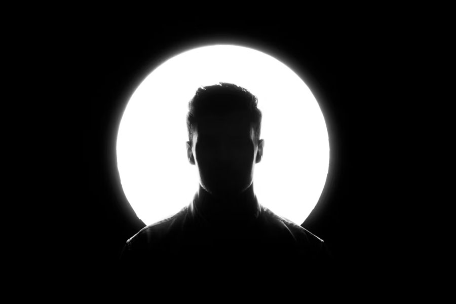 From a Bank employee to millionaire this is how Malaysian man Aman Shah became 1 cent thief