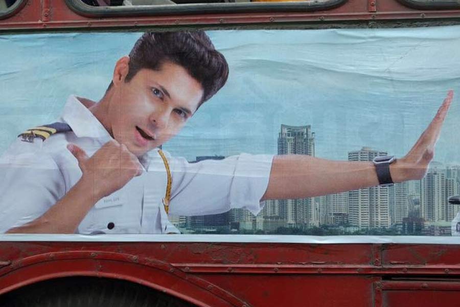 সাক্ষাৎকারে বিশাল বলেছিলেন, ‘‘বলিউডের এক নামকরা পরিচালক আমার কাছে একটি বড় বাজেটের ছবির প্রস্তাব নিয়ে এসেছিলেন। সেই ছবিতে আমাকে মুখ্যচরিত্রে অভিনয়ের প্রস্তাবও দিয়েছিলেন তিনি। আমি সে প্রস্তাব খারিজ করে দিয়েছিলাম। ছবির গল্প আমার খুব পছন্দ হয়েছিল। কিন্তু ওই ধরনের চরিত্রে আমি আগেও অভিনয় করেছিলাম। নতুন কিছু করতে চাইছিলাম আমি।’’