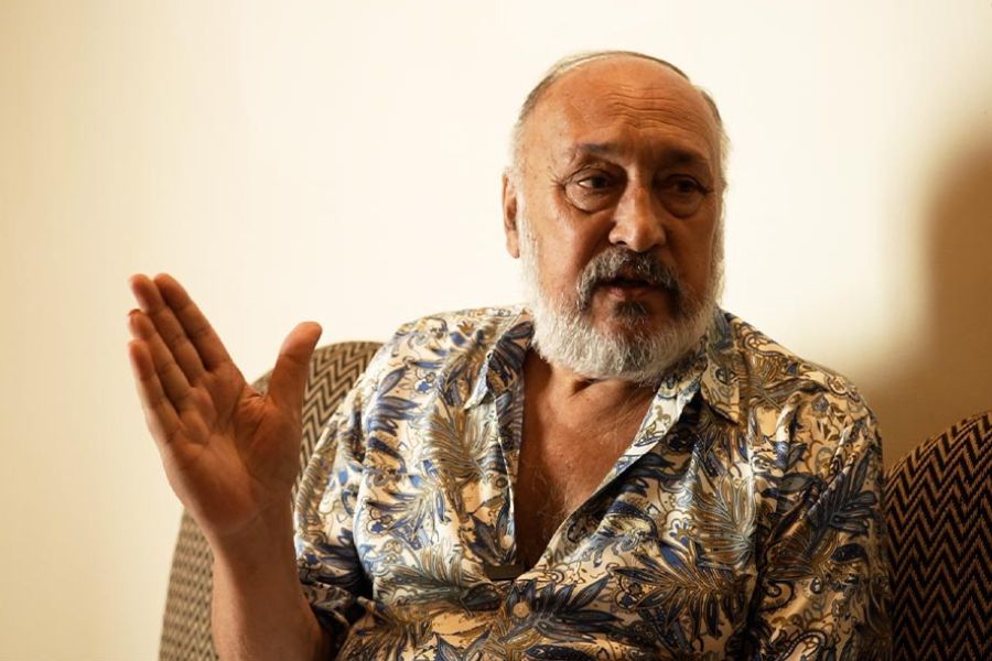 টলিউড থেকে এই ছবির গুরুত্বপূর্ণ চরিত্রে থাকছেন ভিক্টর বন্দ্যোপাধ্যায়, কৌশিক গঙ্গোপাধ্যায়, ইন্দ্রনীল সেনগুপ্ত এবং সোহিনী সরকার।