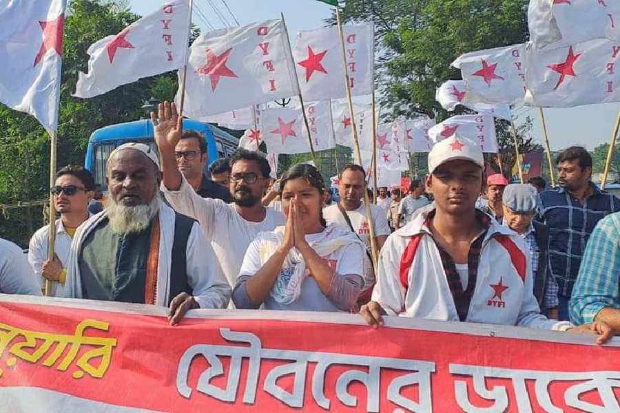 Brigade rally to seek answers from govt, reiterates DYFI