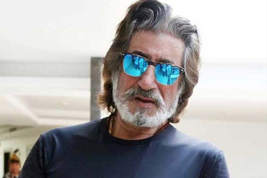 ‘অ্যানিম্যাল’ ছবিতে পার্শ্বচরিত্রে অভিনয় করেছেন বর্ষীয়ান অভিনেতা শক্তি কপূর। বলিপাড়া সূত্রে খবর, এই ছবিতে অভিনয় করে ২০ লক্ষ টাকা আয় করেছেন শক্তি।