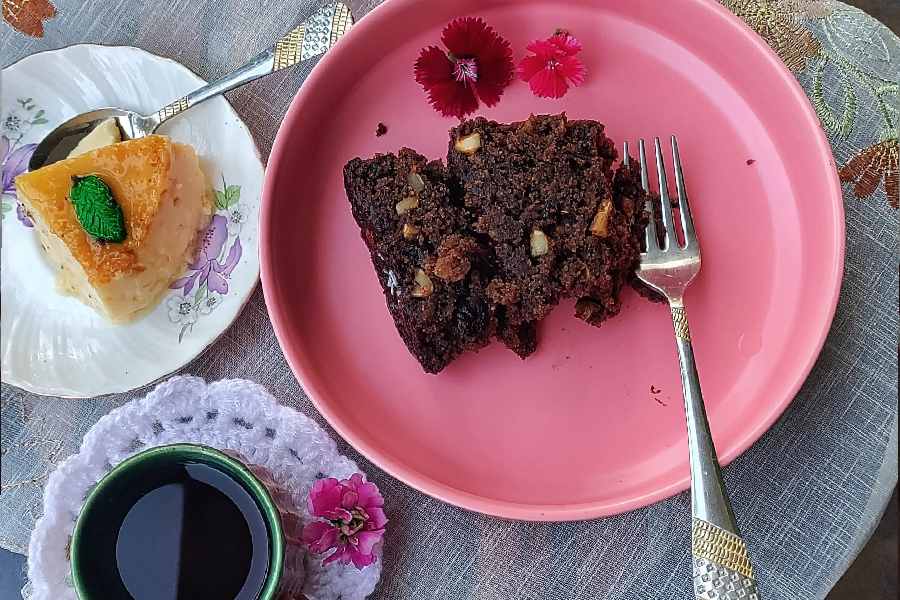 cake-recipes-how-to-make-dates-jaggery-wholewheat-cake-dgtl-anandabazar