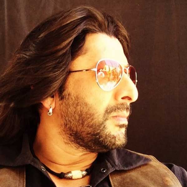 সম্প্রতি একটি জনপ্রিয় নাচের রিয়্যালিটি শোয়ের বিচারকের আসনে রয়েছেন আরশাদ। সমাজমাধ্যমে বেশ সক্রিয় থাকেন অভিনেতা। ইতিমধ্যেই ইনস্টাগ্রামে তাঁর অনুরাগীর সংখ্যা ১৩ লক্ষের গণ্ডি পার করে ফেলেছে। ইনস্টাগ্রামেই আরশাদ উল্লেখ করেছেন যে ‘ভগবত’, ‘ঘামাসান’ এবং ‘বন্দা সিংহ’-এ তাঁকে অভিনয় করতে দেখা যাবে।