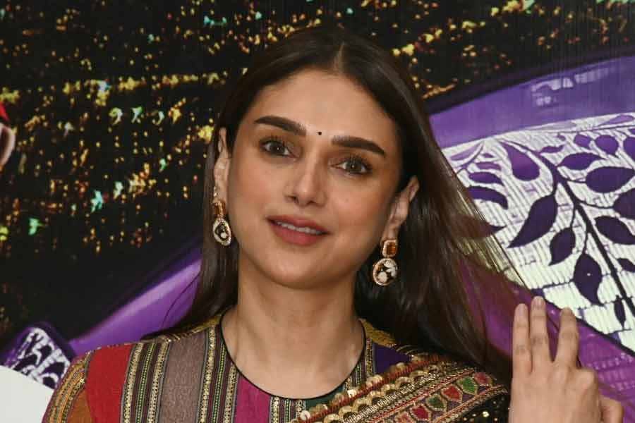 Bollywood actress Aditi Rao Hydari shares her work experience with Prosenjit Chatterjee in the web series Jubilee