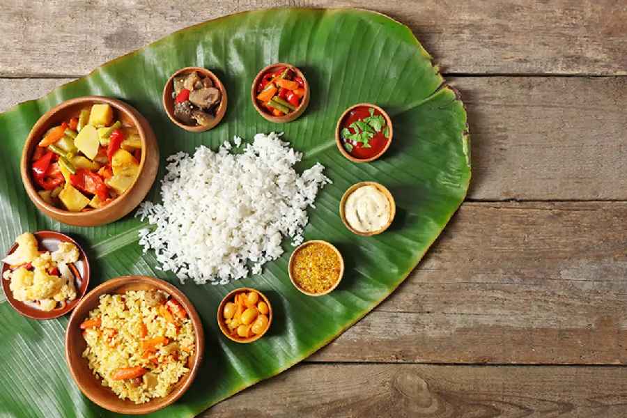 Why eating on banana leaves enhance your health.