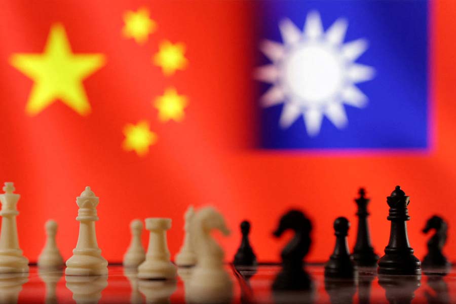 China troops inch closer to Taiwan with intention to intimidate voters 