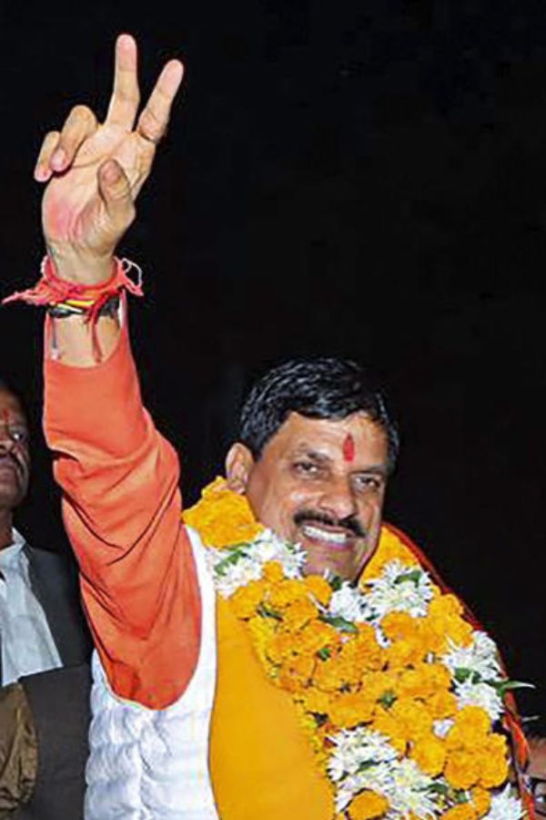 এর পর মন্ত্রিসভার সংক্ষিপ্ত বৈঠকে প্রকাশ্য জায়গা এবং ধর্মস্থানে মাইক এবং লাউস্পিকার ব্যবহারে বিধিনিষেধ জারির সিদ্ধান্ত হয়।