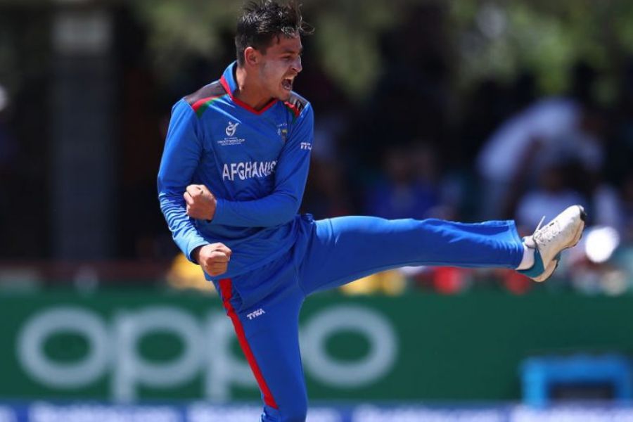 তিনি আবার আইপিএলজয়ী দল গুজরাত টাইটান্সের ক্রিকেটার। তাঁর নাম নুর আহমেদ। আফগানিস্তানের এই ক্রিকেটার ২০২৩ সাল থেকে খেলছেন আইপিএলে।