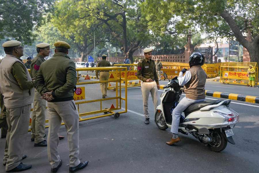 What Parliament intruders have posted in their social media and how they are connected