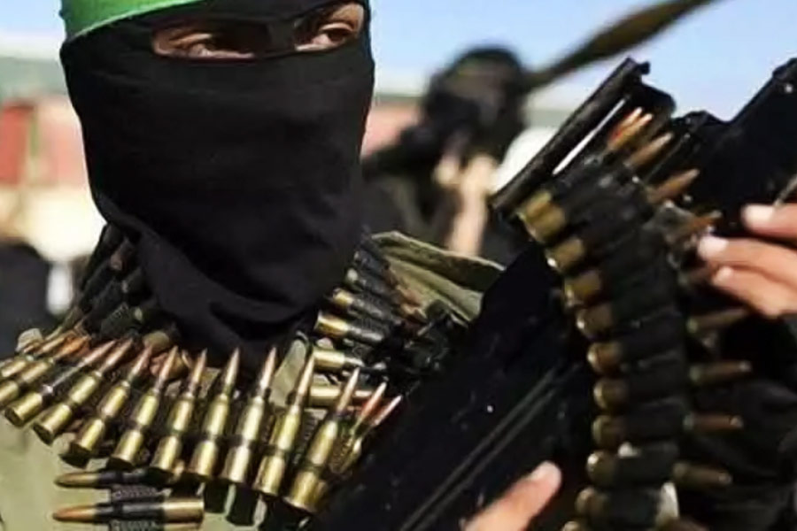 Kashmir Conman with fake identity and fake degrees who fooled women across India arrested by STF