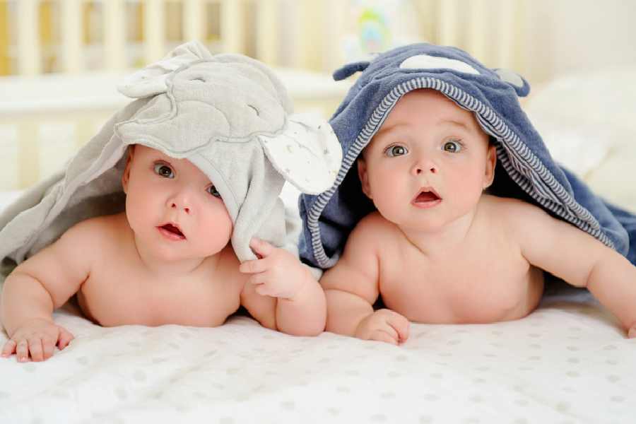 Five factors that increase your chances of having twins.