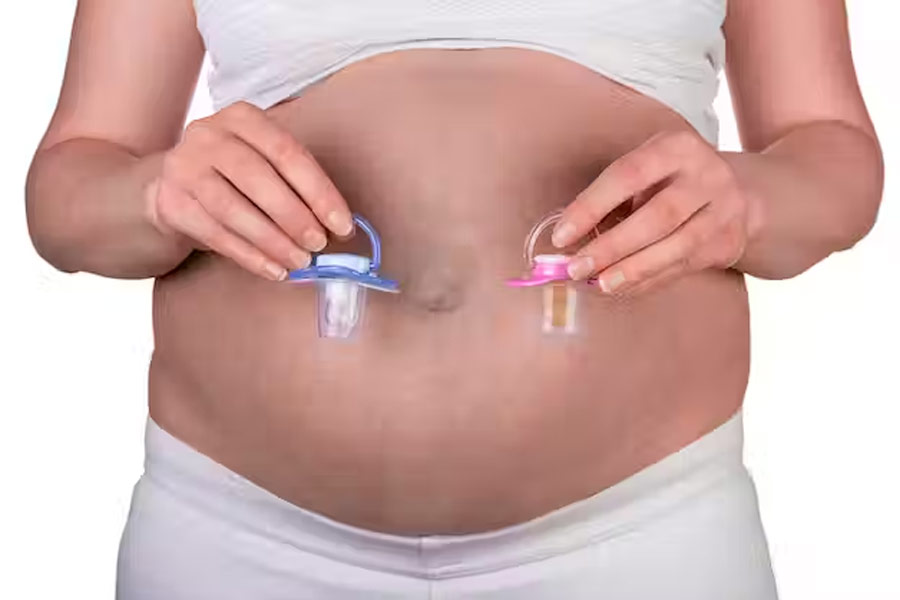 Male eggs and female sperm may change reproduction pattern