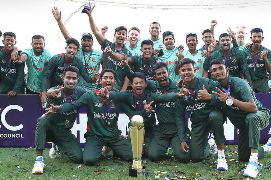 picture of U19 Bangladesh team
