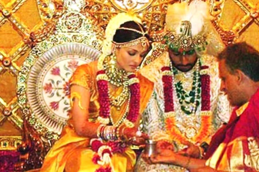 Affairs and Controversies Before Marriage of Aishwarya Rai Bachchan and Abhishek Bachchan