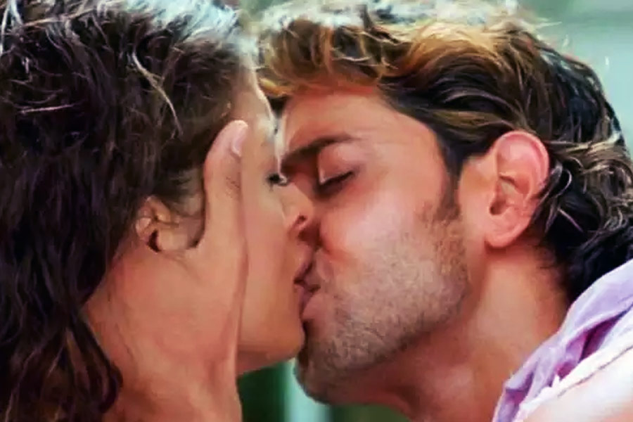 Affairs and Controversies Before Marriage of Aishwarya Rai Bachchan and Abhishek Bachchan