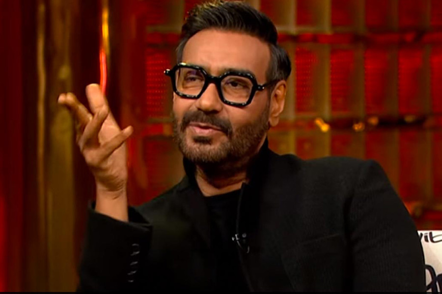 Koffee With Karan 8 Koffee With Karan Season 8 New Promo Shows Ajay Devgn And Rohit Shetty As