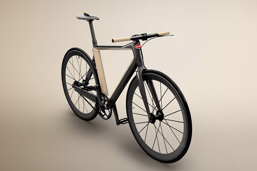 পিজি বুগাটি বাইকটি কিনলে তিনি তাঁর পছন্দ অনুযায়ী রং পরিবর্তন করে নিতে পারেন। ভারতীয় মুদ্রায় এই সাইকেলের আনুমানিক মূল্য ২৬ লক্ষ টাকা।