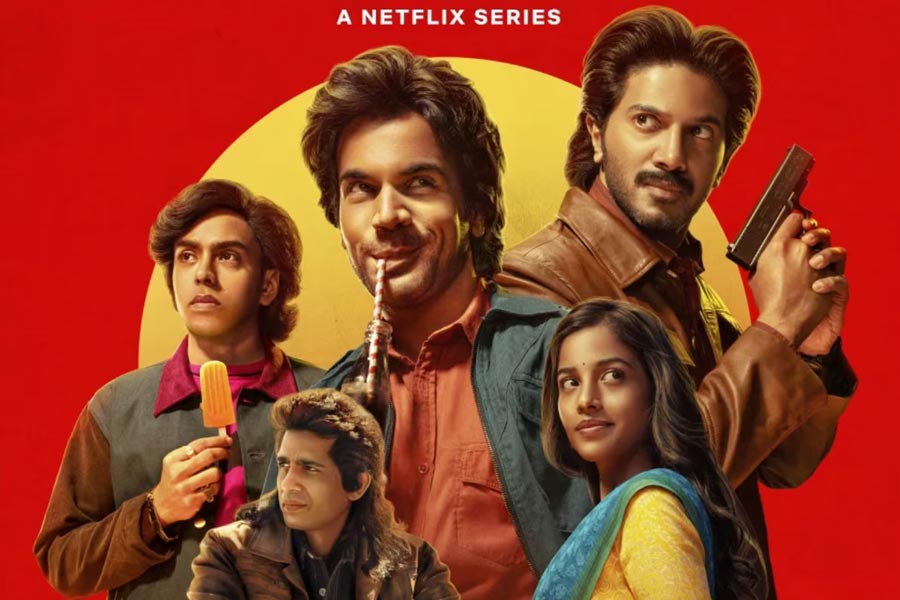 ‘ফরজ়ি’র পর তালিকায় রয়েছে রাজ এবং ডিকে পরিচালিত আরও একটি ওয়েব সিরিজ়। চলতি বছরের অগস্ট মাসে নেটফ্লিক্স ওটিটি প্ল্যাটফর্মে মুক্তি পায় ‘গানস অ্যান্ড গুলাবস’।