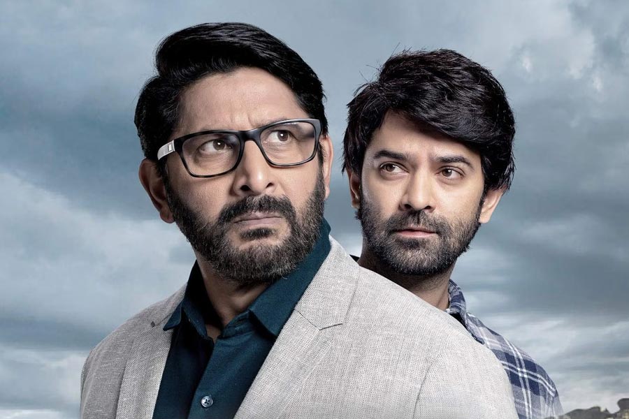 ২০২০ সালে ‘অসুর’ ওয়েব সিরিজ়ের প্রথম পর্ব দর্শকমন ছুঁয়ে যায়। তিন বছর পর চলতি বছরে এই সিরিজ়ের দ্বিতীয় পর্ব মুক্তি পেলে তা দর্শকের পছন্দের ওয়েব সিরিজ়ের তালিকায় নাম লেখায়।