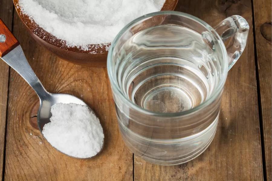Effective home remedies for nasal congestion.