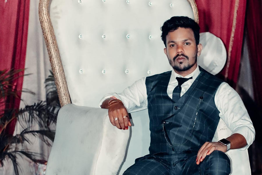 Who is social media star Robin Jindal aka Oye indori, accused of alleged harassment