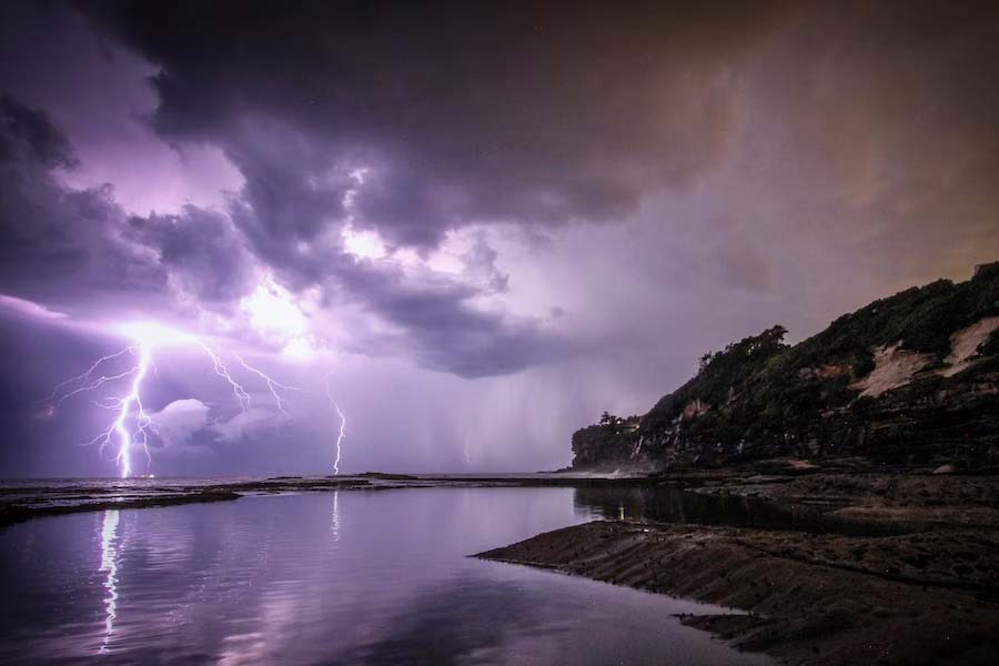 Venezuela's marakaibo lake witnesses continuous lightening