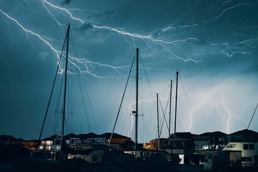 Venezuela's marakaibo lake witnesses continuous lightening