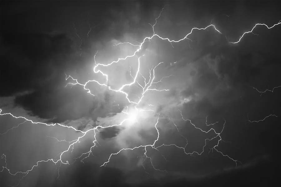 Venezuela's marakaibo lake witnesses continuous lightening