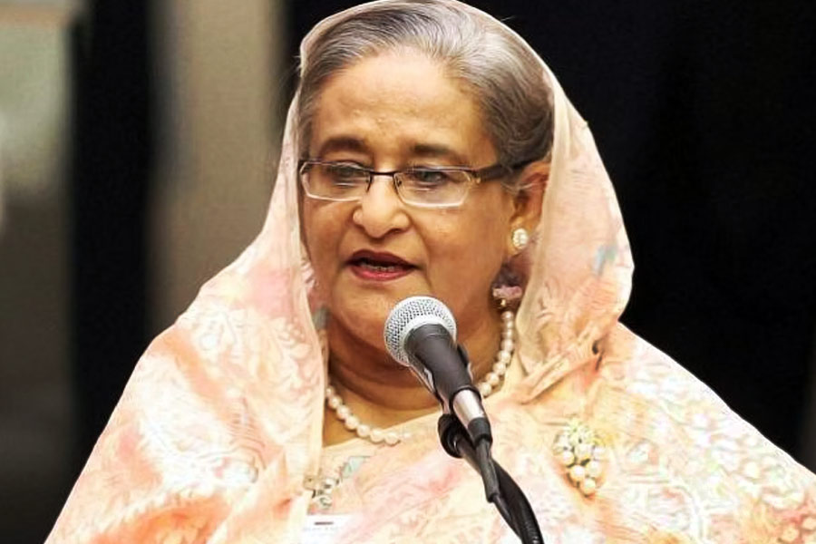 আগামী ৭ জানুয়ারি বাংলাদেশে জাতীয় সংসদের মোট ৩০০টি আসনে নির্বাচন হবে। প্রাক্তন প্রধানমন্ত্রী খালেদার নেতৃত্বাধীন বিএনপি এবং তাদের সহযোগী জামাতে ইসলামি-সহ কয়েকটি দল নির্বাচন বয়কটের সিদ্ধান্ত নিয়েছে। 