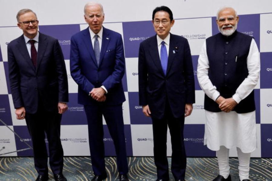 ভারত-প্রশান্ত মহাসাগরীয় অঞ্চলে চিনের মোকাবিলায় কোয়াড-এর চার সদস্যরাষ্ট্রের (ভারত, আমেরিকা, অস্ট্রেলিয়া এবং জাপান) সমন্বয় আরও নিবিড় করার লক্ষ্যে নয়াদিল্লিতে চার রাষ্ট্রনেতার বৈঠক হবে বলেও জানা গিয়েছিল। তবে সে সব এখন অতীত। সরকারের পক্ষ থেকে এই সম্বন্ধে কোনও বিবৃতি দেওয়া হয়নি।  