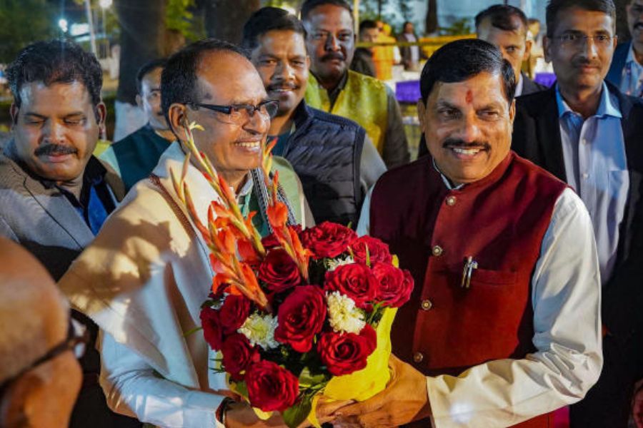 উজ্জয়িনী-দক্ষিণ কেন্দ্রের তিন বারের বিধায়ক মোহন। ভোপালে রাজ্য বিজেপির সদর দফতরে দলের বিধায়কদের নিয়ে এক বৈঠকে তাঁর নাম ঘোষণা করা হয়।