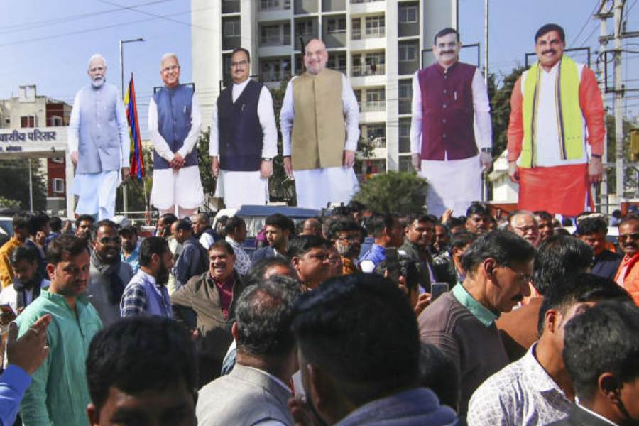 মধ্যপ্রদেশে বিধানসভা নির্বাচনের অনেক আগে গত জুলাই মাসে মনোনয়নপত্র জমা দিয়েছিলেন মোহন। গত অগস্টে হওয়ার কথা ছিল সর্বভারতীয় কুস্তি ফেডারেশনের নির্বাচন।