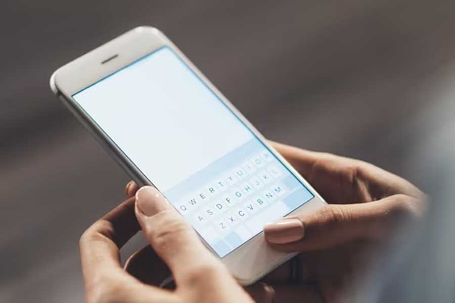 What is smishing and how do you protect yourself from it, take a look 
