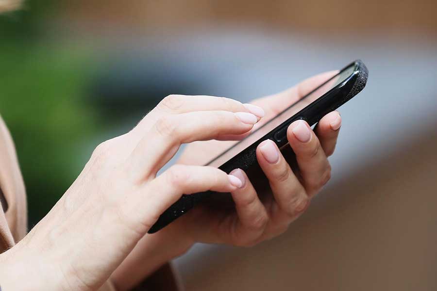 What is smishing and how do you protect yourself from it, take a look 