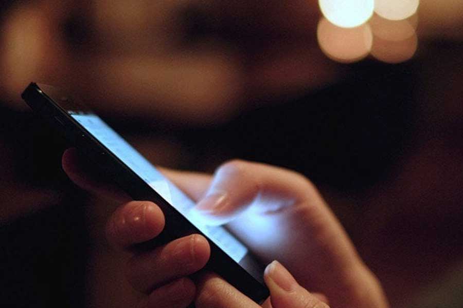 What is smishing and how do you protect yourself from it, take a look 