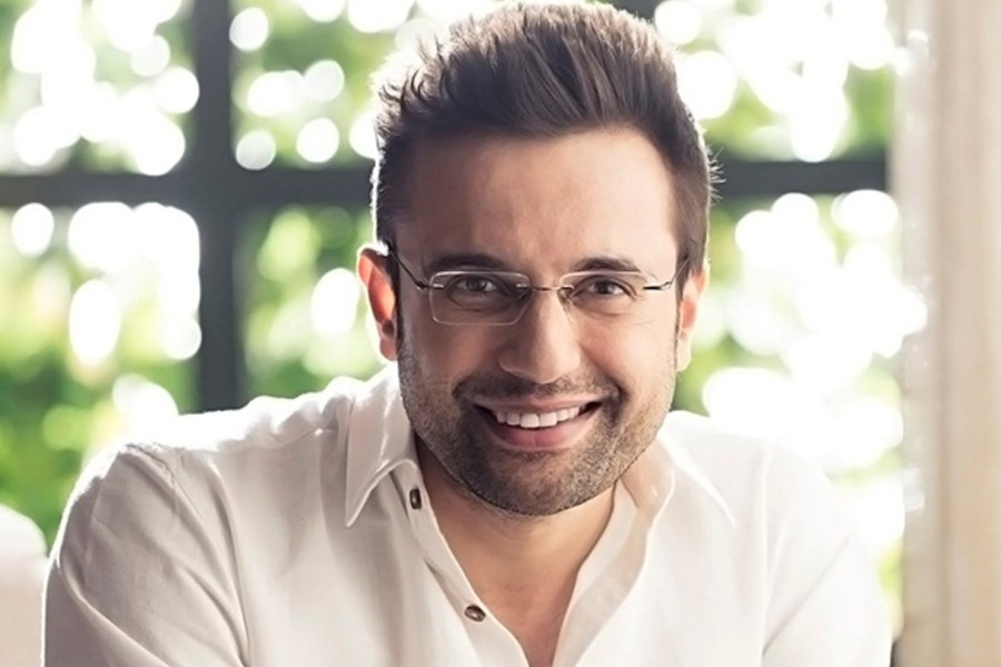 All you need to know about motivational speaker and youtuber Vivek Bindra, accused of domestic violence