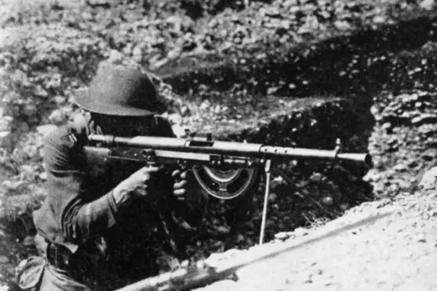 মূল ভূখণ্ডের অংশ হয়ে যাওয়ার পরেও ব্লাডি আইল্যান্ডে দ্বৈত লড়াই থামেনি। ১৮৫৬ সালের ২৬ অগস্ট শেষ ডুয়েল হয় দ্বীপপুঞ্জে। এই লড়াই ‘ডুয়েল অফ দ্য গভর্নরস’ নামে পরিচিত। দীর্ঘ দিন ধরে চলতে থাকা রাজনীতি সংক্রান্ত বিবাদের মীমাংসা করতেই ডুয়েলের আয়োজন করা হয়।