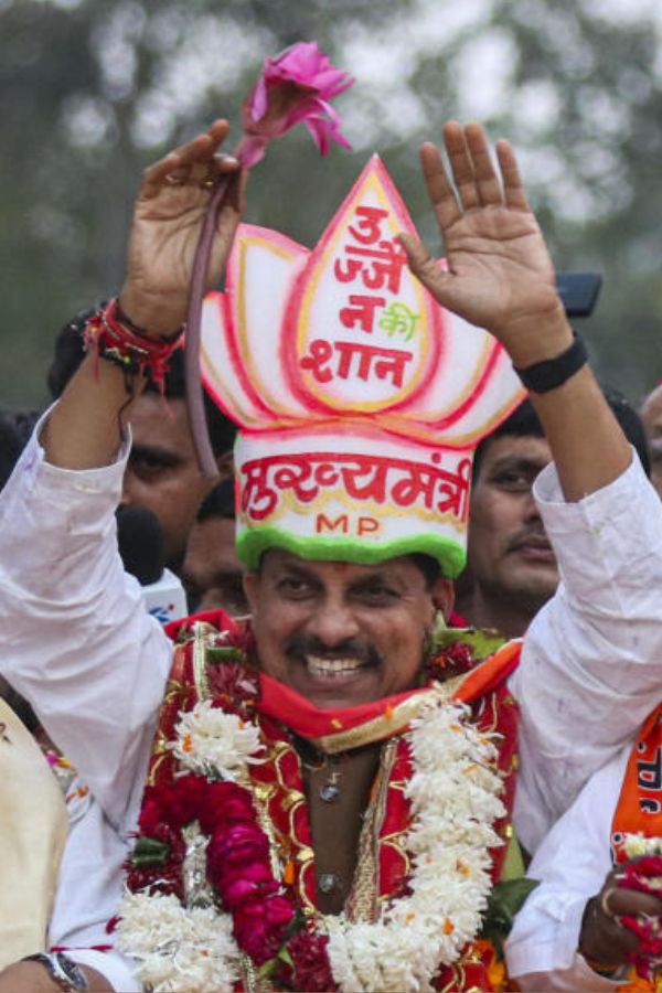 রাজ্যের কোনও জনকল্যাণমূলক প্রকল্প টাকার অভাবে বন্ধ হবে না, এমন দাবিও বুক ঠুকে করেছেন মোহন। তিনি এ সম্পর্কে বলেছেন, ‘‘অনেকেই দেখলাম, ভয় পাচ্ছেন যে, প্রকল্প নাকি বন্ধ হয়ে যাবে। এটা অযথা ভয়। কিছুই বন্ধ হবে না।’’