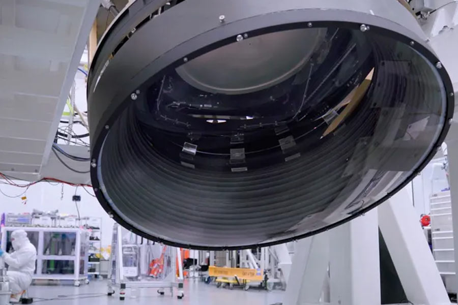 এলএসএসটি ক্যামেরার দৈর্ঘ্য ১৩ ফুট এবং এর উচ্চতা সাড়ে পাঁচ ফুটের কাছাকাছি।