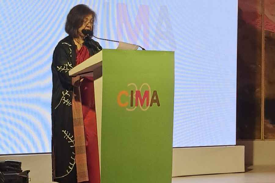 CIMA art gallery felicitates three contributors to the art world on its thirtieth anniversary