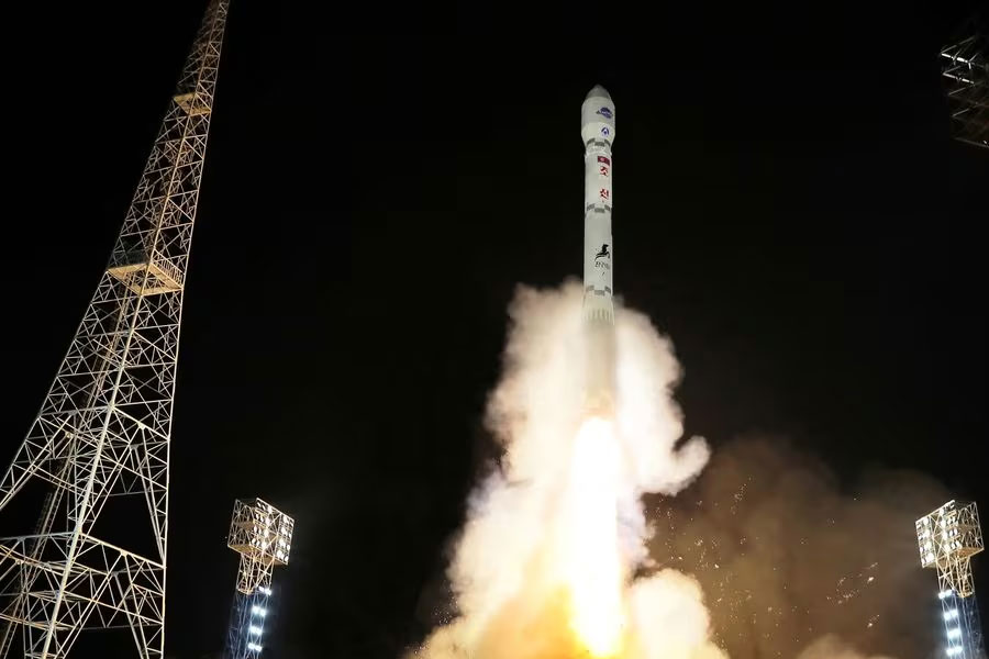 China has launched a secret military spy satellite to watch over indo-pacific region 