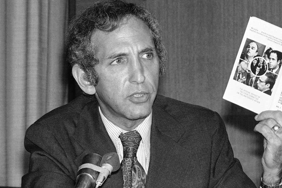 Daniel Ellsberg leaked Pantagon Paper